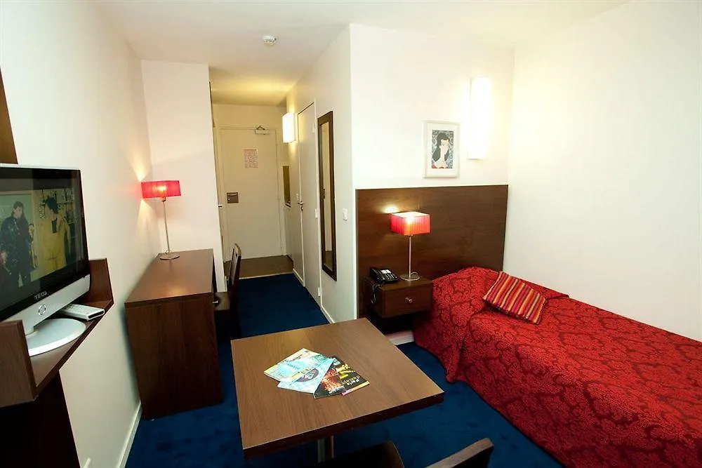 Aparthotel Adagio Access Paris Bastille 2*,